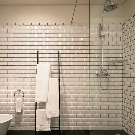 Almaria - Ex Libris Apartments | Chiado * Lissabon