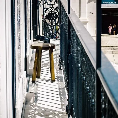 Almaria - Ex Libris | Chiado Apartamento Lisboa
