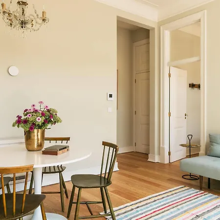Almaria - Ex Libris Apartments | Chiado * Lissabon