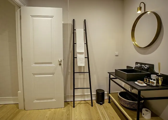 Almaria - Ex Libris | Chiado *