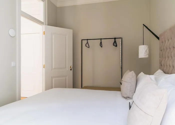 Almaria - Ex Libris | Chiado