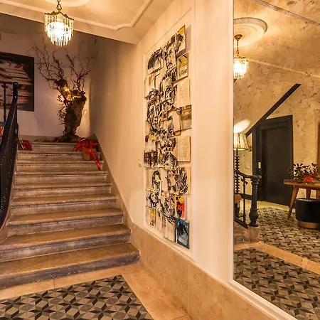 Almaria - Ex Libris Apartments | Chiado